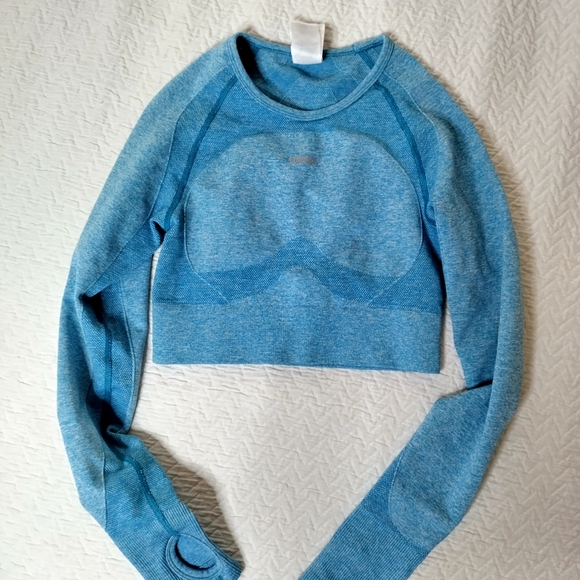 GYMSHARK Lot Of 2 Blue Flex Crop Cutout & Camo Seamless Crop Long Sleeve Top S - Picture 7 of 8